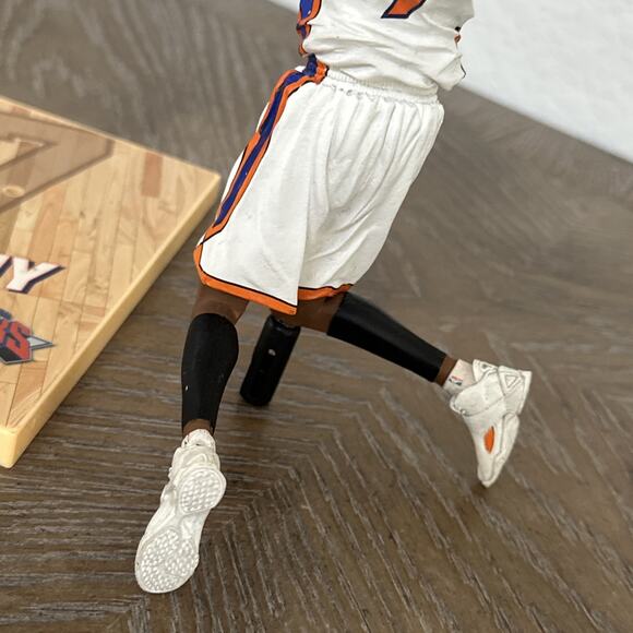 Carmelo Anthony New York Knicks NBA White Jersey, Denver Nuggets Figure Lot - Picture 13 of 16